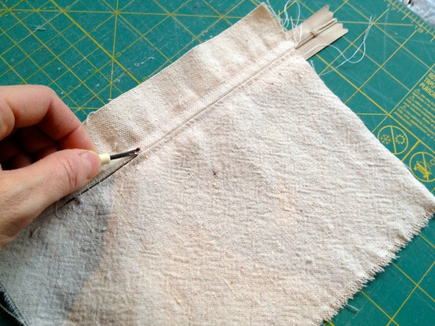 canvas tote pocket 1