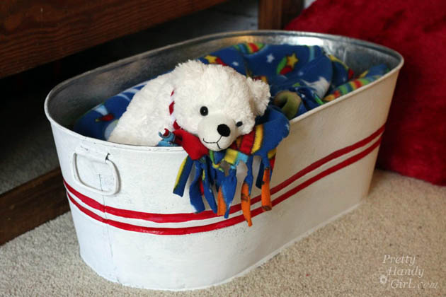 Painted Galvanized Storage Tub