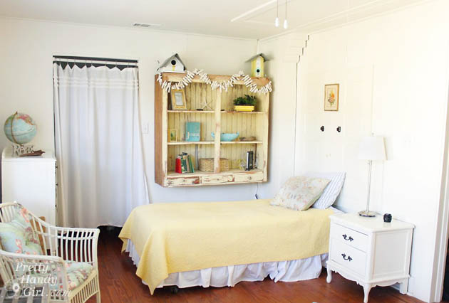 Screened Inn - Mermaid Cottages Tours | Pretty Handy Girl