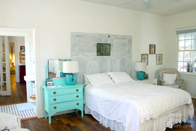 Screened Inn - Mermaid Cottages Tours | Pretty Handy Girl