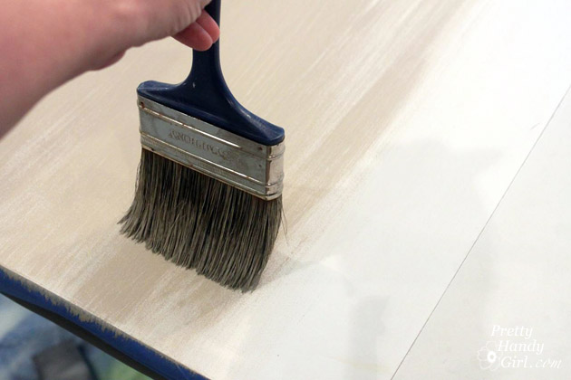 Faux Weathered Gray Wood Grain Tutorial | Pretty Handy Girl