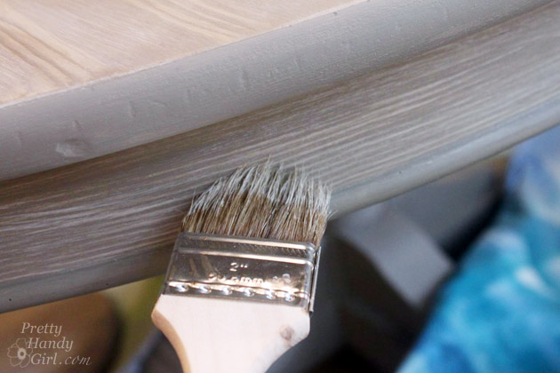 Faux Weathered Gray Wood Grain Tutorial | Pretty Handy Girl