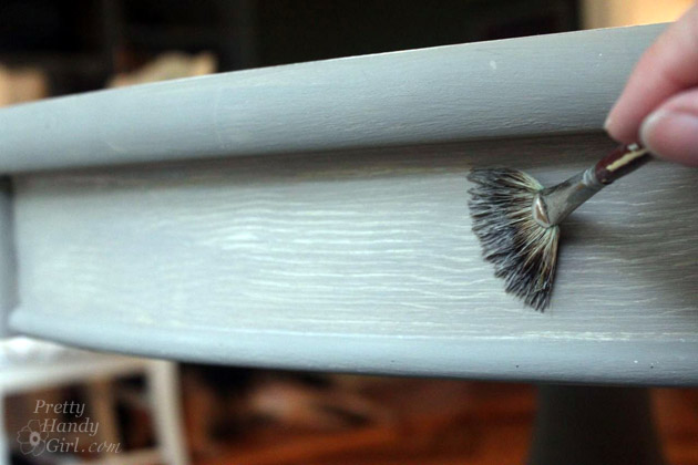 Faux Weathered Gray Wood Grain Tutorial | Pretty Handy Girl