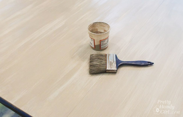 Faux Weathered Gray Wood Grain Tutorial | Pretty Handy Girl