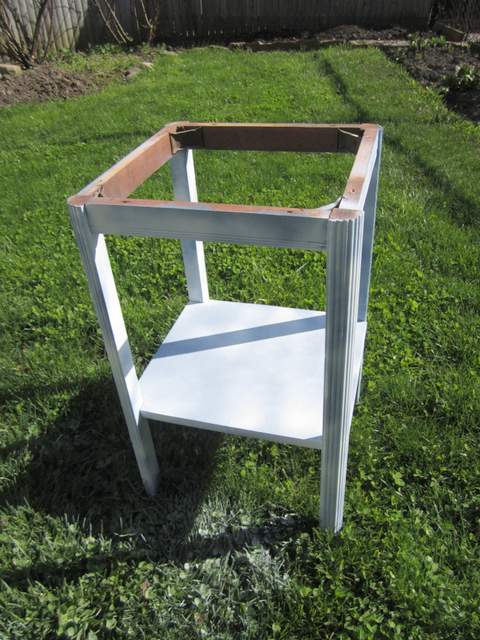 Spray Painting a Small Table