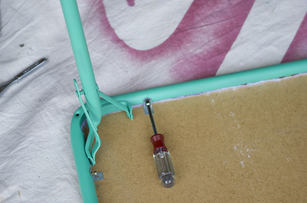 reattach table top