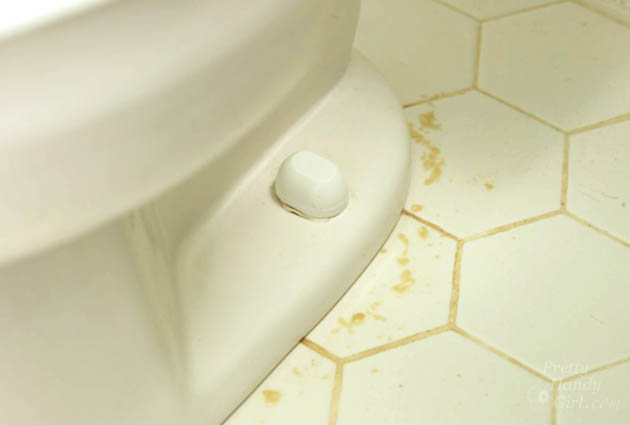 How to Clean a Stinky Bathroom as if a Magazine Photographer was coming | Pretty Handy Girl