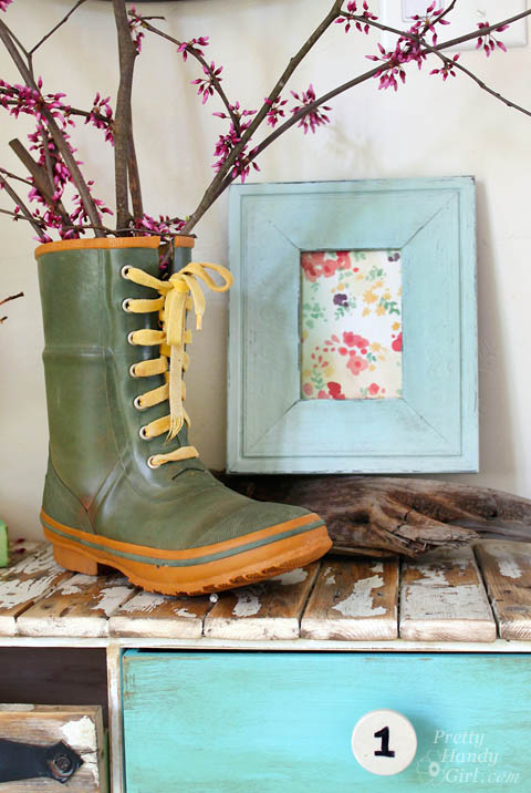 Spring Foyer Vignette | Pretty Handy Girl