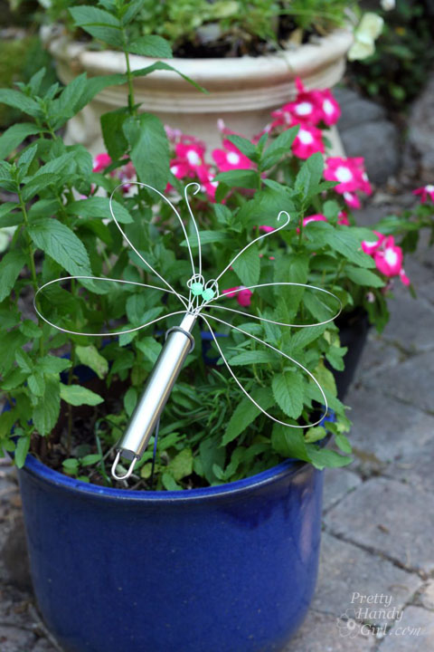 Dragonfly Garden Decor using a Dollar Store Whisk and Skewer | Pretty Handy Girl