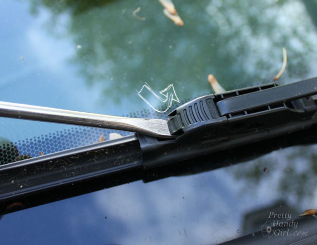 2 Minute Wiper Blade Change | Pretty Handy Girl