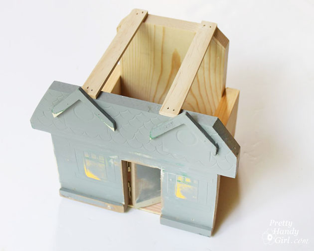 Little Playhouse | Pretty Handy Girl