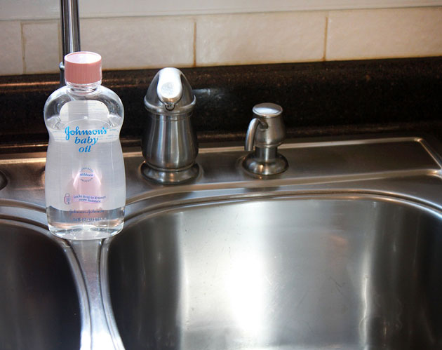 baby_oil_shine_stainless_steel
