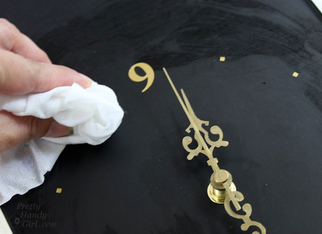 Make Your Own Clock Sign | Pretty Handy Girl