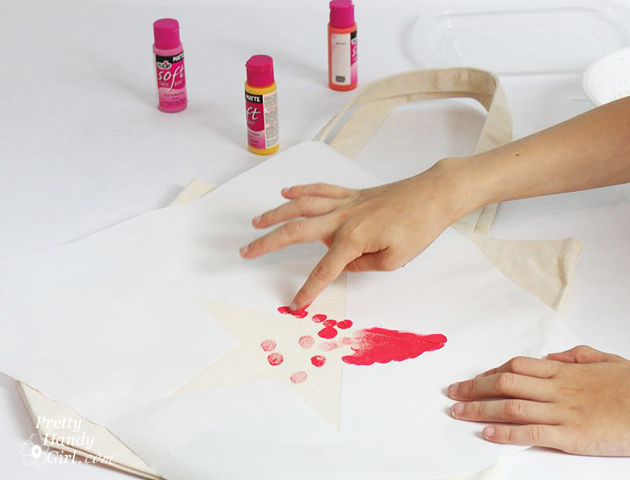 Piped Tote Bag Tutorial | Pretty Handy Girl