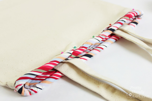 Piped Tote Bag Tutorial | Pretty Handy Girl