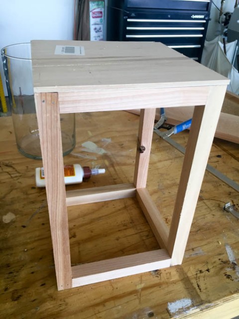 attach-bottom-to-lantern
