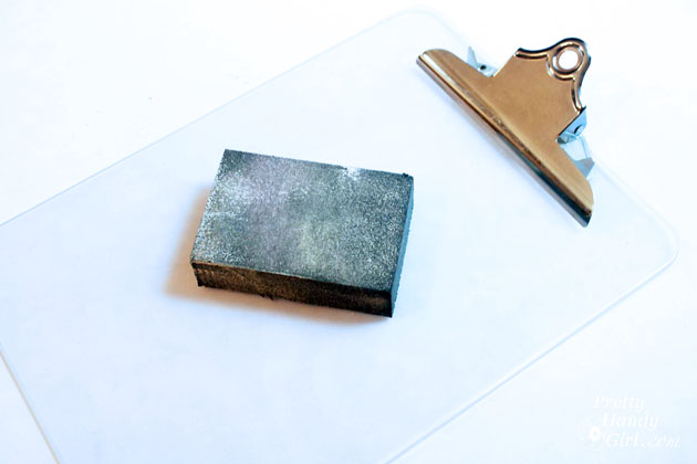 Easy Clipboard Stand | Pretty Handy Girl