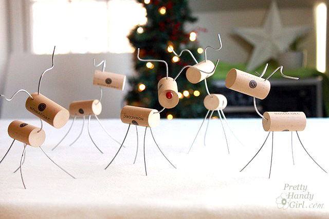 Cute Wine Cork Reindeer