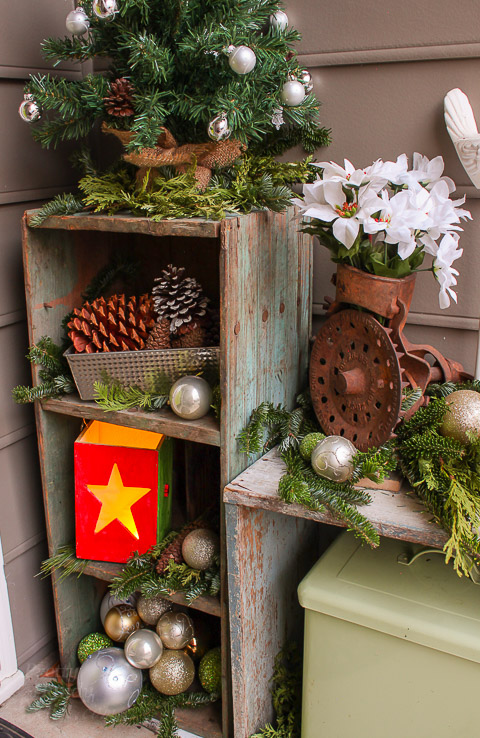 Pretty Handy Girl Holiday Home Tour Mudroom & Foyer