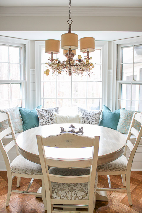 Holiday Home Tour - Kitchen | Pretty Handy Girl