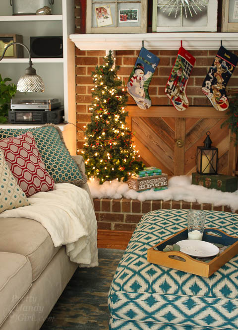 Holiday Home Tour 2015 - Living Room | Pretty Handy Girl