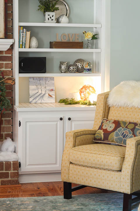 Holiday Home Tour 2015 - Living Room | Pretty Handy Girl