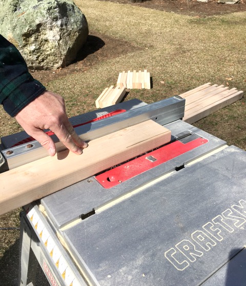 Building a dining bench with 2x4s and wood glue Building a dining bench with 2x4s and wood glue