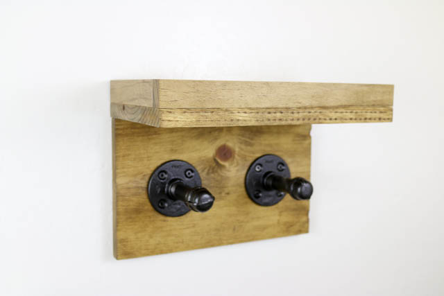 mount_ironing_board_rack_to_wall