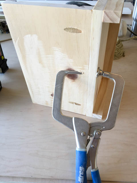 attach_backer_to_shelf