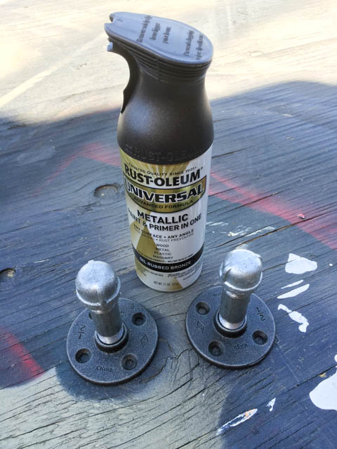 spray_paint_pipe_fittings