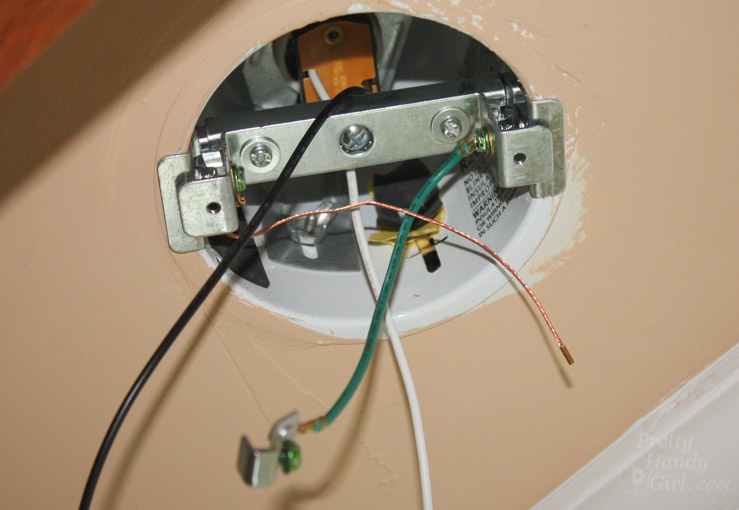 installed-recessed-fixture-converter