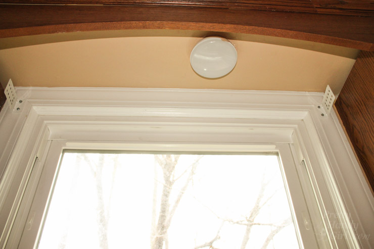 off-centered-light