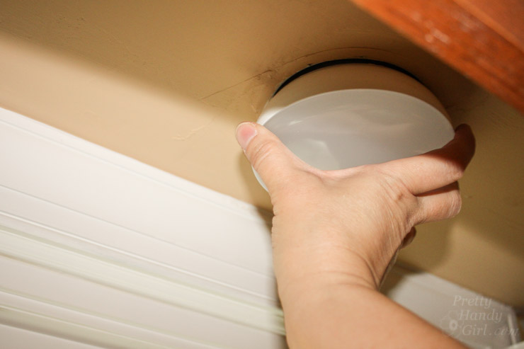 remove-light-fixture