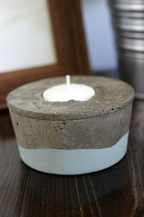 Concrete Tea Light Candle Holders | Pretty Handy Girl