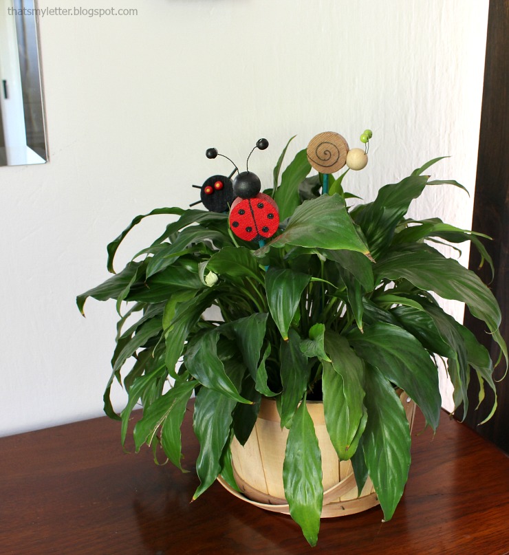 critter plant stakes 1