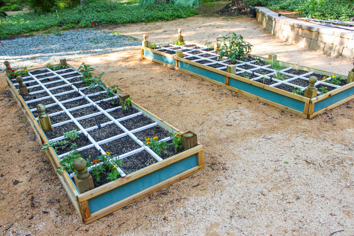 How to Build a Rot-Resistant Raised Planter Bed | Pretty Handy Girl