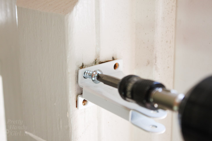 How to Replace a Screen Door Hydraulic Closer | Pretty Handy Girl