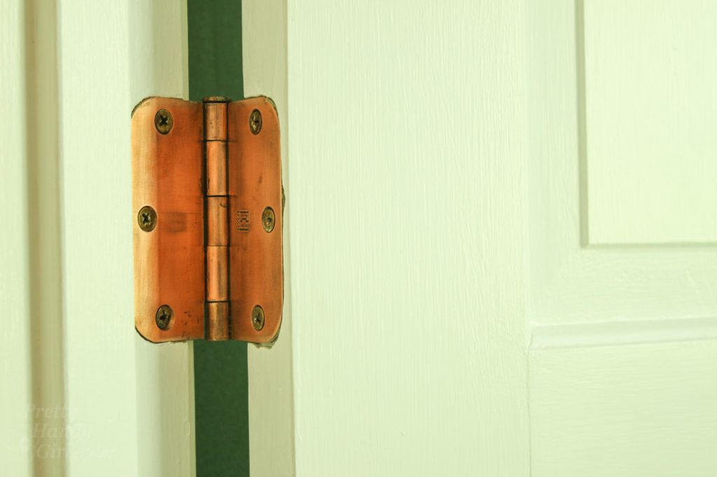 brass hinge no paint cleaned