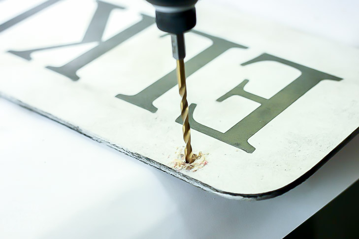 Make Your Own Street Sign | Pretty Handy Girl