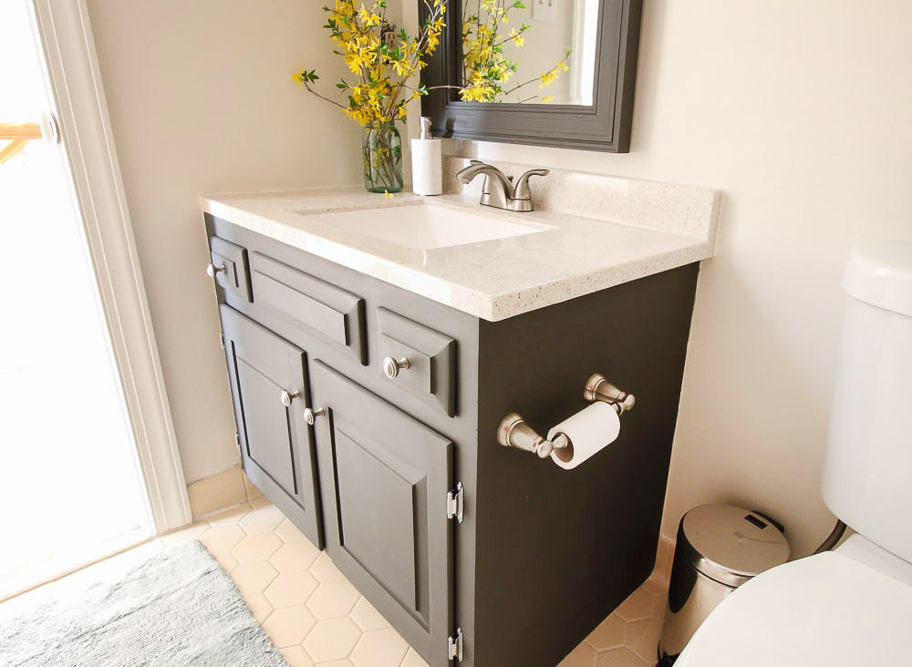 DIY Ways to Decorate Your Bathroom for Function and Beauty