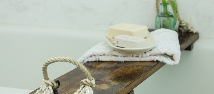Rustic Wood Bathtub Tray | Pretty Handy Girl