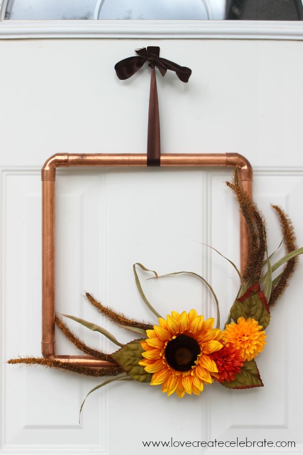Pretty Handy Girl | Air Plant Display