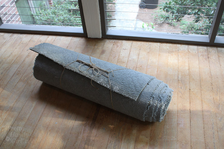How to remove old carpeting