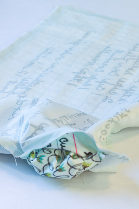 How to Sew Reversible Recipe Card Placemats | Pretty Handy Girl