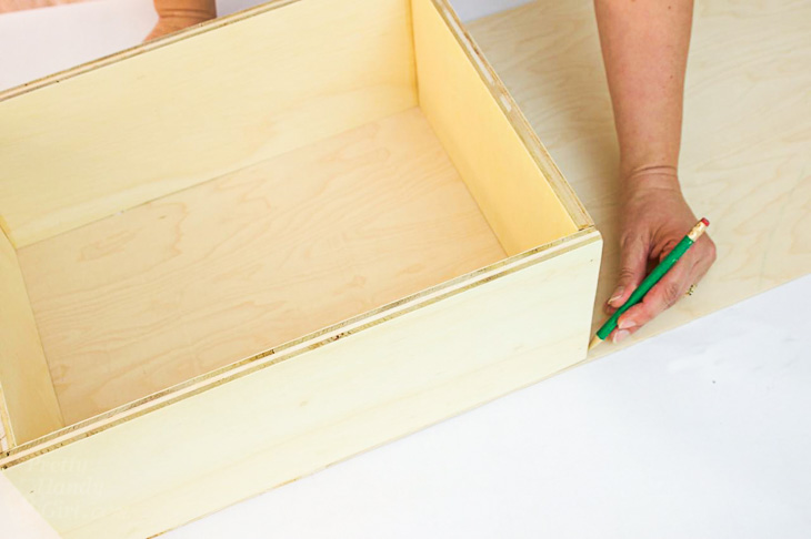 Make Your Own Chalkboard Front Drawers | Organized Pantry | Pretty Handy Girl