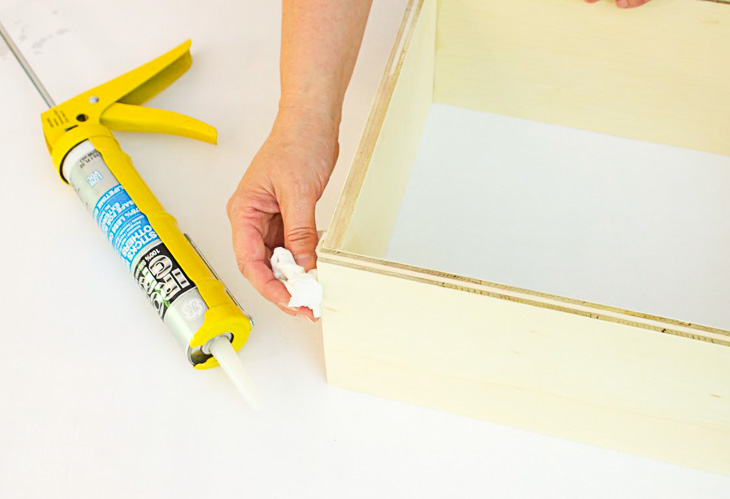 Make Your Own Chalkboard Front Drawers | Organized Pantry | Pretty Handy Girl