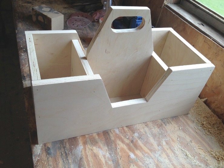 How to make a multiuse caddy