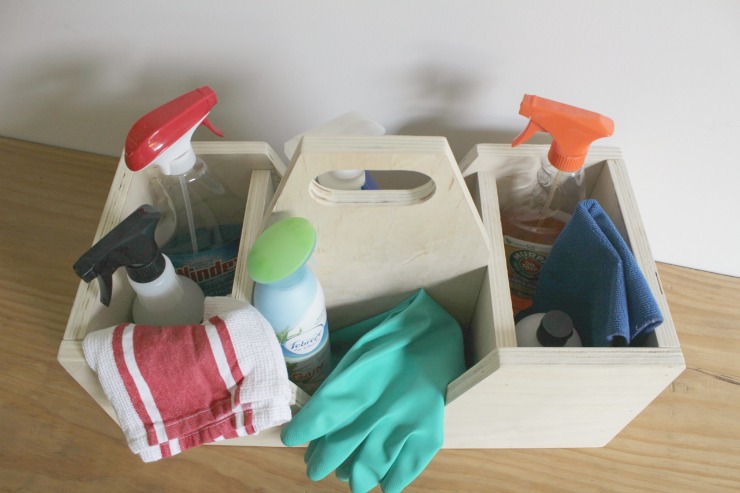 How to build an easy scrap wood multiuse caddy