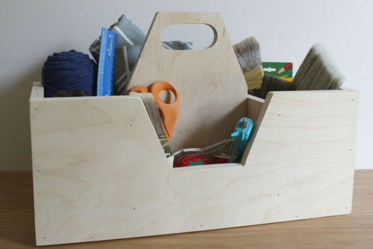 How to build an easy scrap wood multiuse caddy