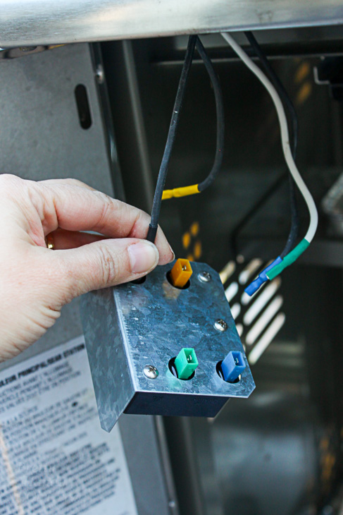 How to Replace a Grill Igniter